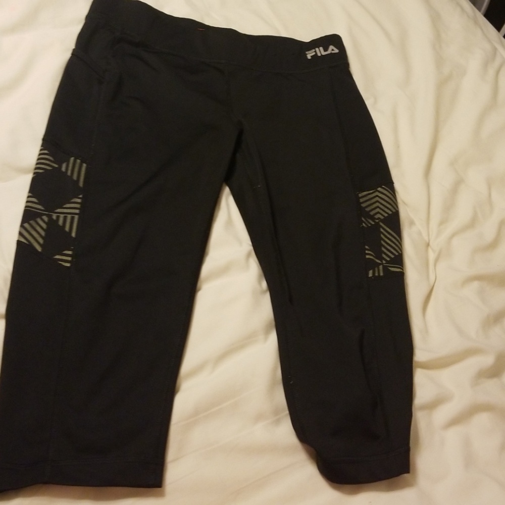 Black Workout Capris